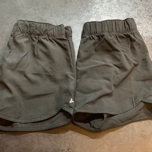 NWT Girls 14-16 xl Old Navy Active Go-Dry Cool shorts